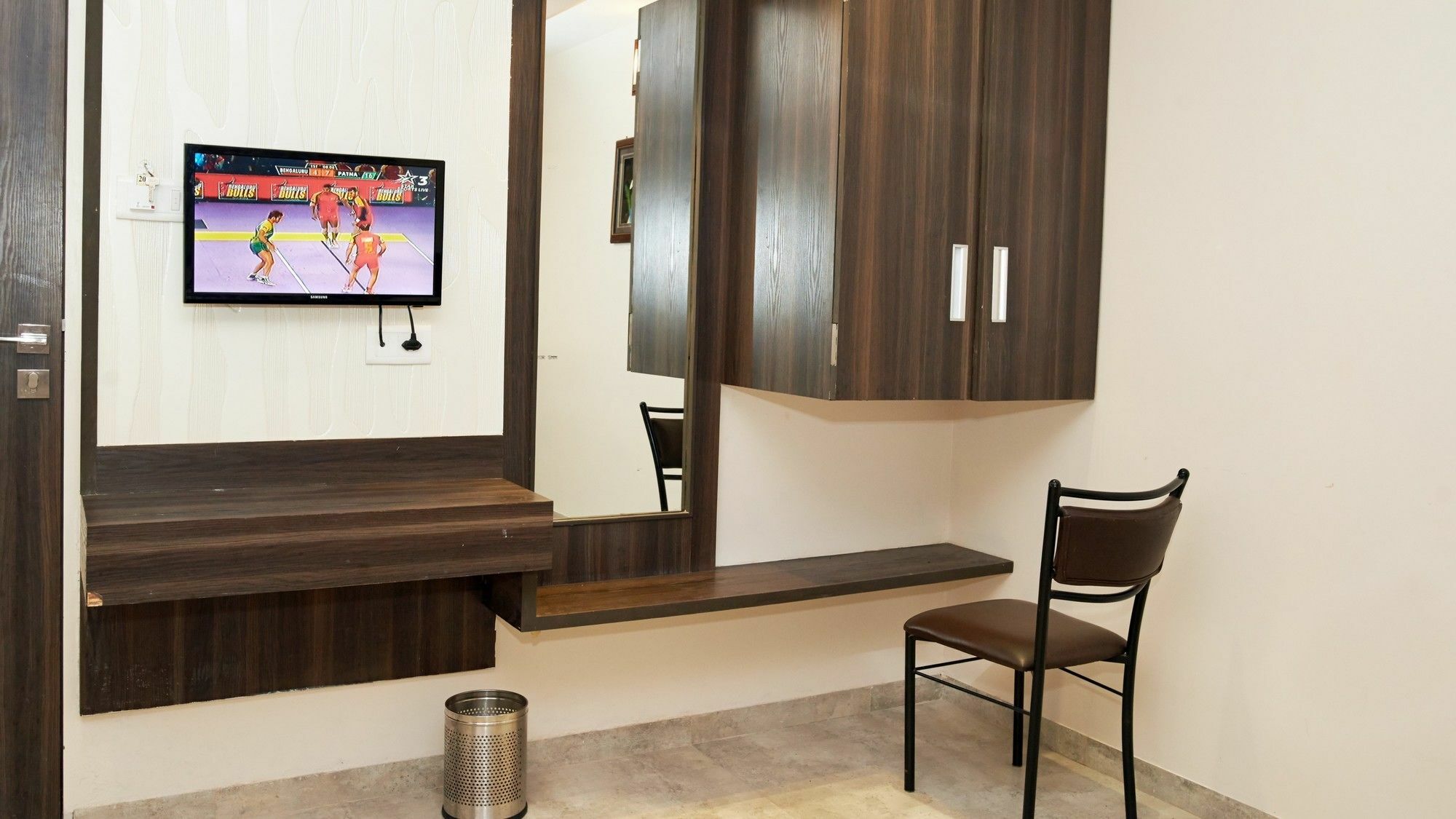 Hotel Sai Suraj Park Shirdi Exterior photo